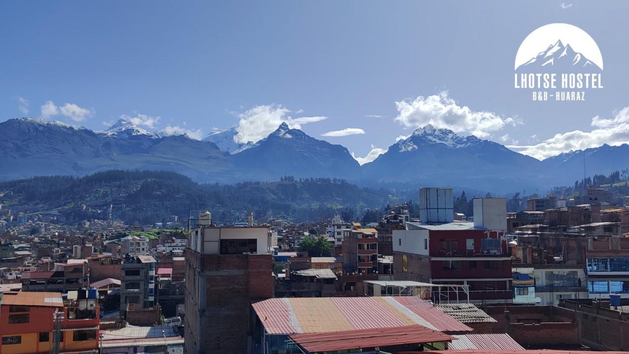 Lhotse Hostel B&B 와라스 외부 사진